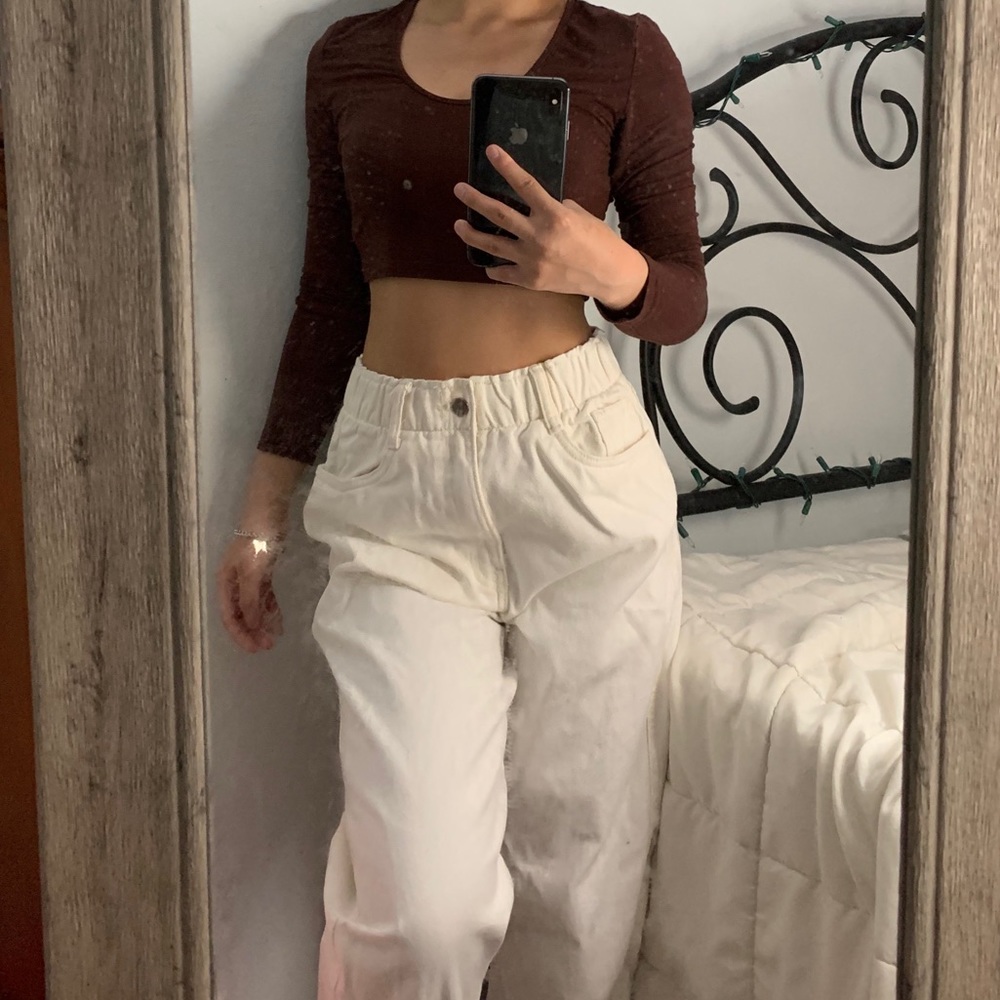 White baggy jeans💕
